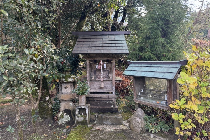 江島神社末社（若桜神社境内）